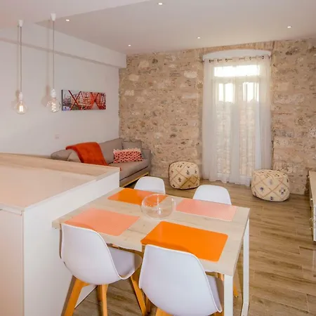 Historico En El Barri Vell, * Girona